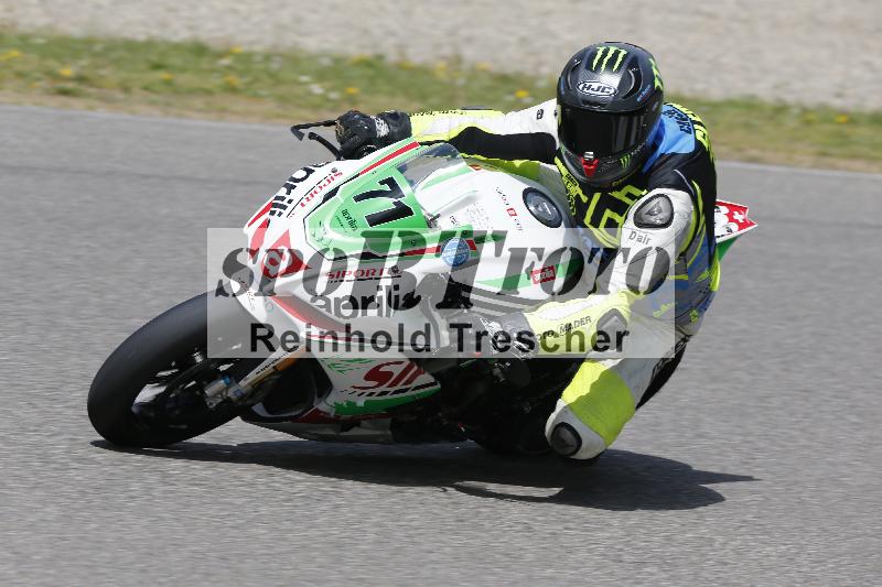 /09 19.04.2026  Caremotion get faster ADR/Gruppe gruen/71